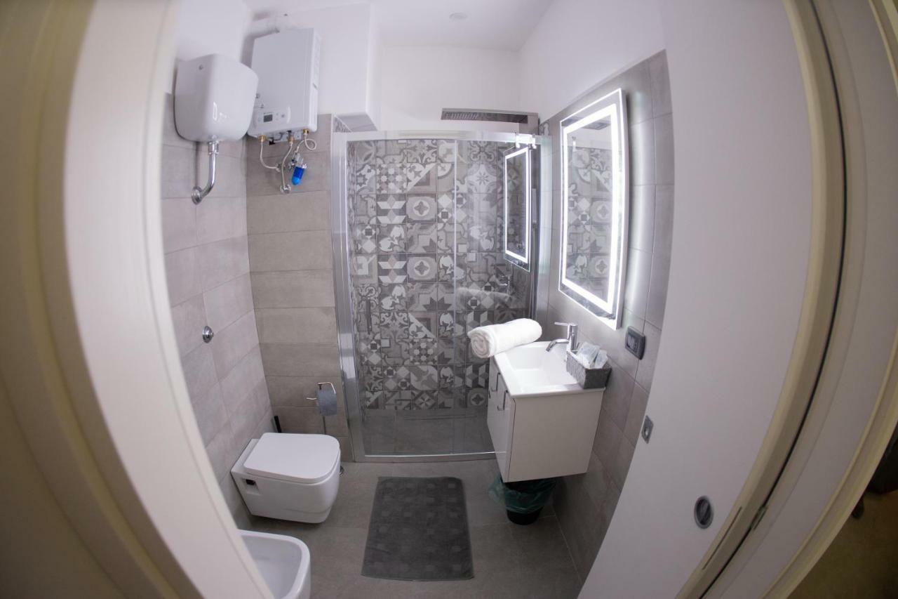 Camera18 Suite Napoli Dış mekan fotoğraf